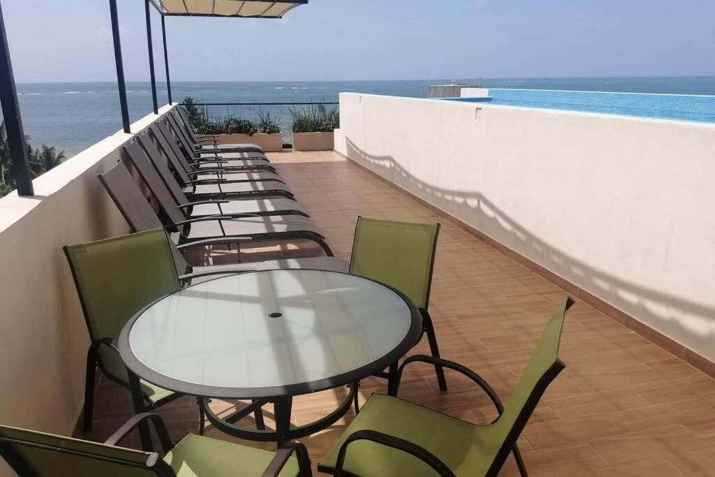 Modern 1 Bedroom Suite By Beach Great Location! Puerto Morelos Bagian luar foto